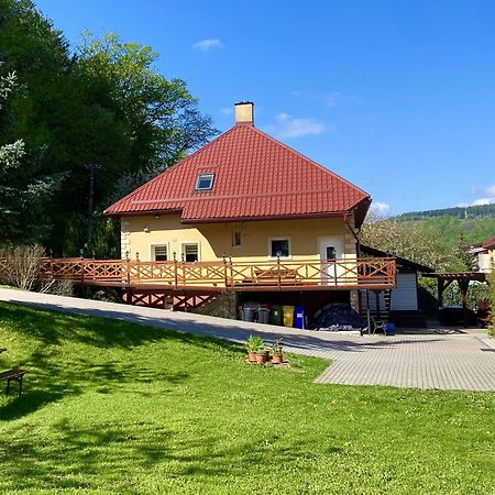 Privát Adriana Apartment Kremnica Exterior foto