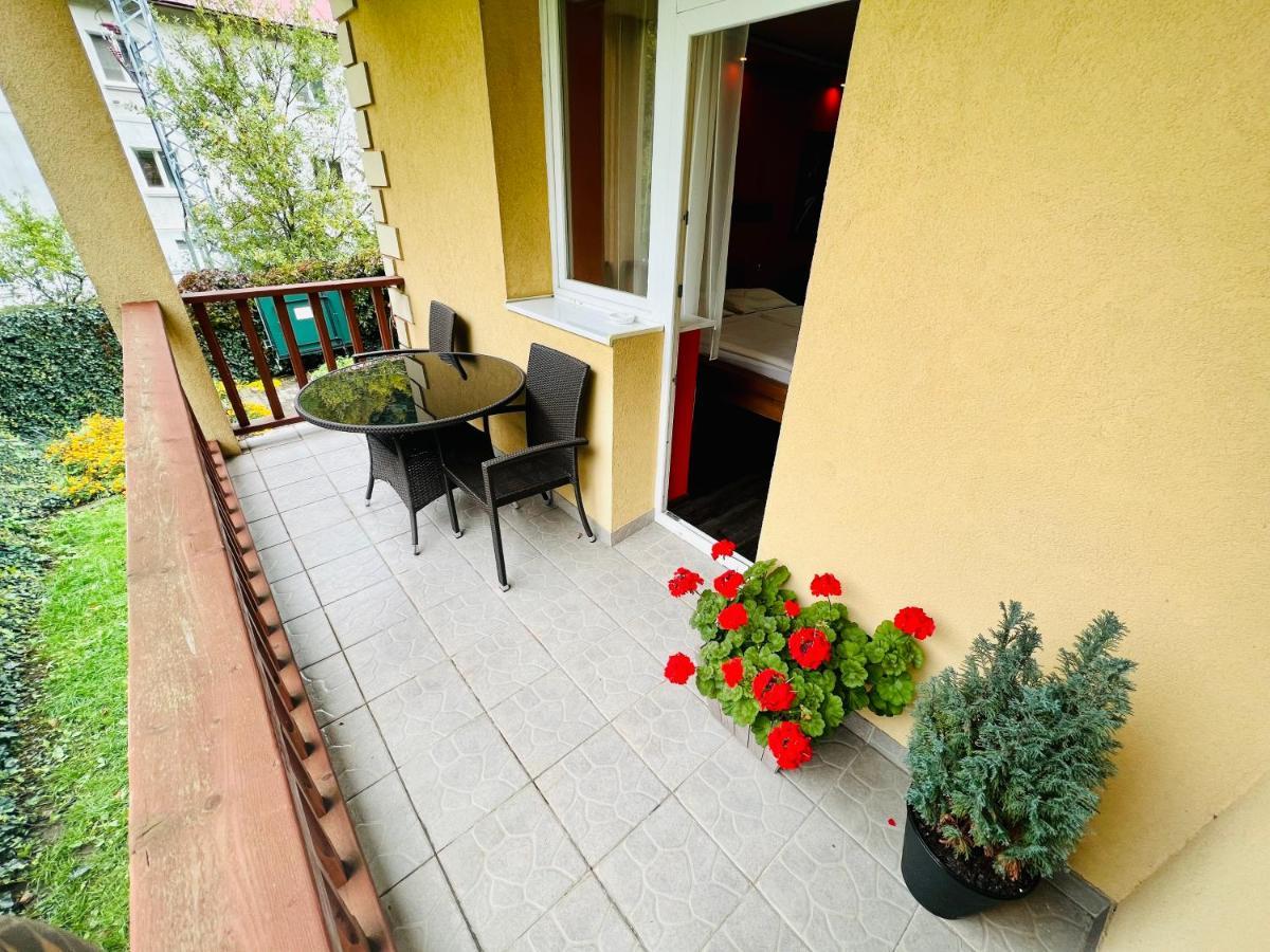 Privát Adriana Apartment Kremnica Exterior foto