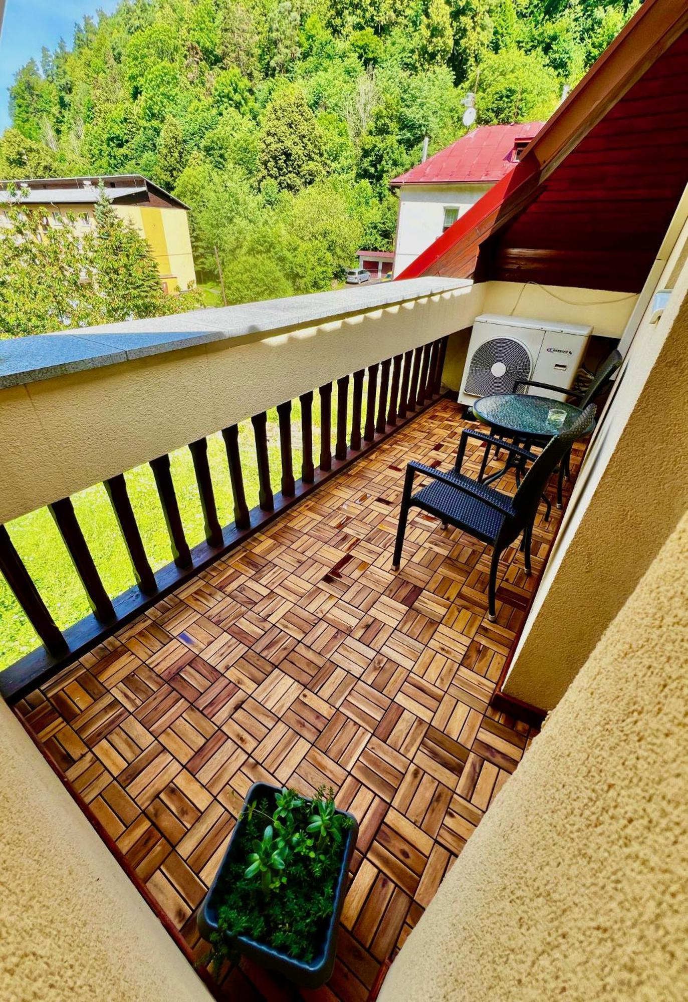 Privát Adriana Apartment Kremnica Exterior foto